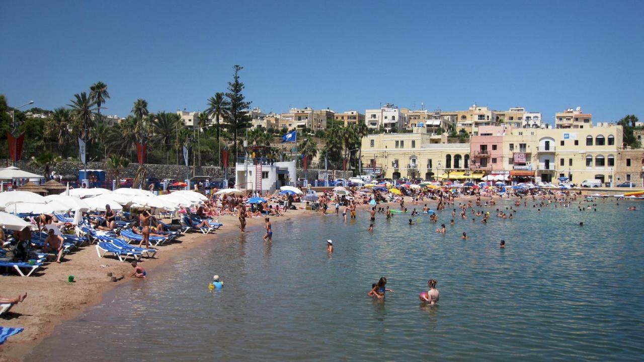 Modern Family Holiday Retreat In Gzira Слима Экстерьер фото